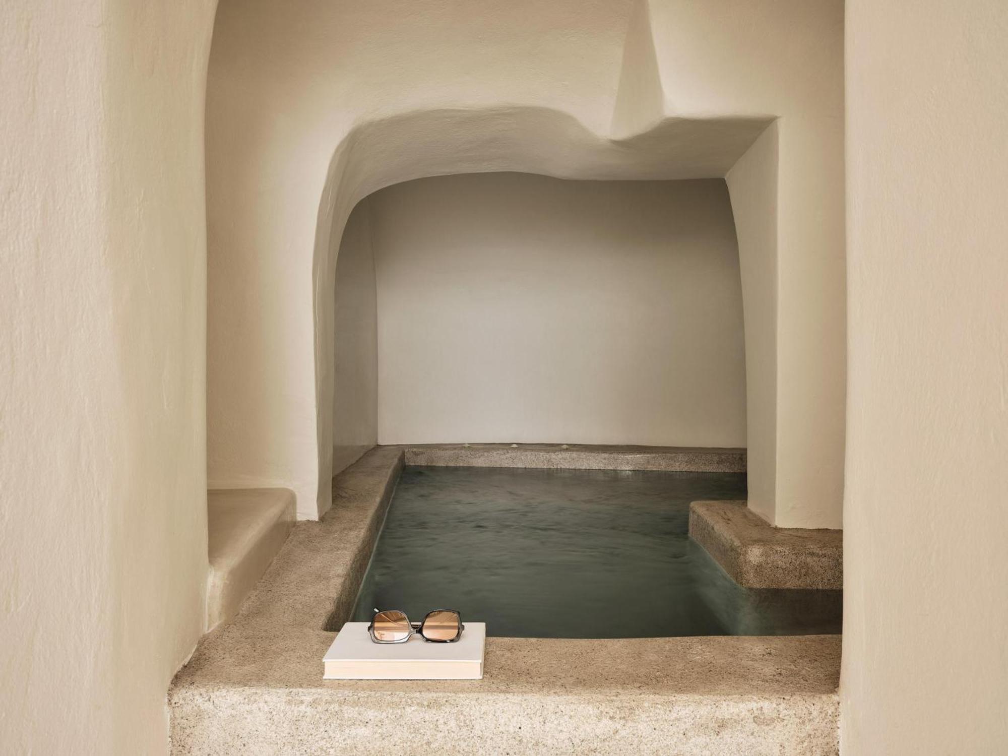 Elegant Suite Caldera View