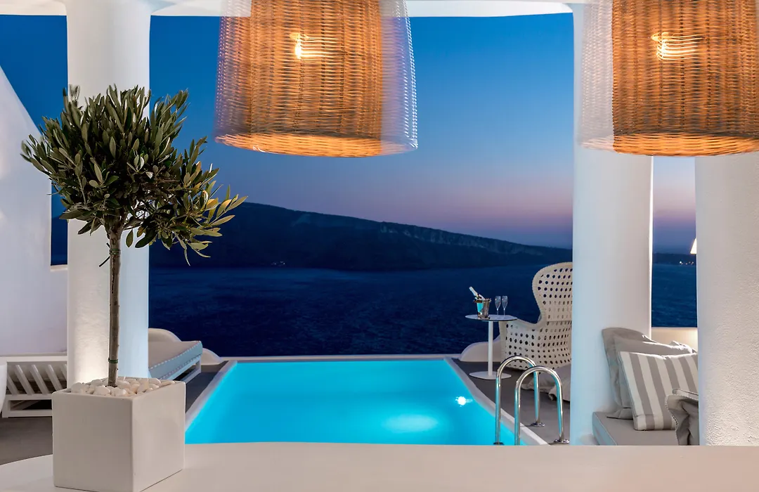 Charisma Suites (Adults Only)-1